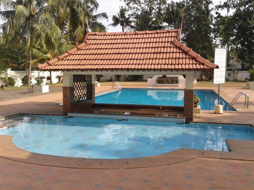 Quality Airport Hotels Nedumbassery Buitenkant foto
