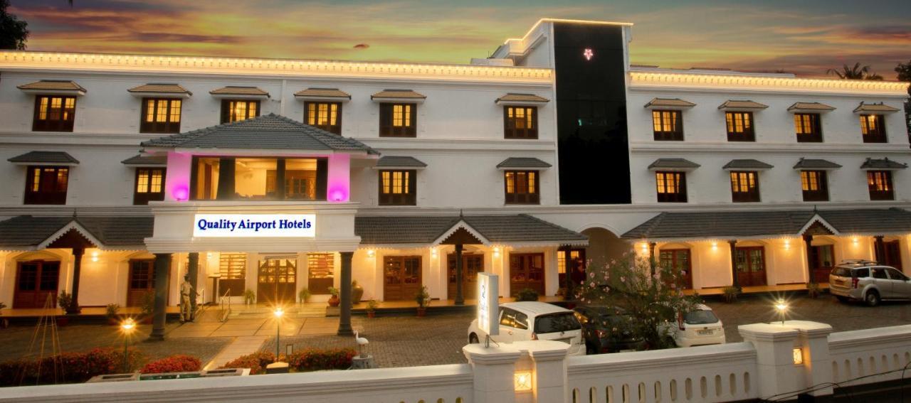 Quality Airport Hotels Nedumbassery Buitenkant foto