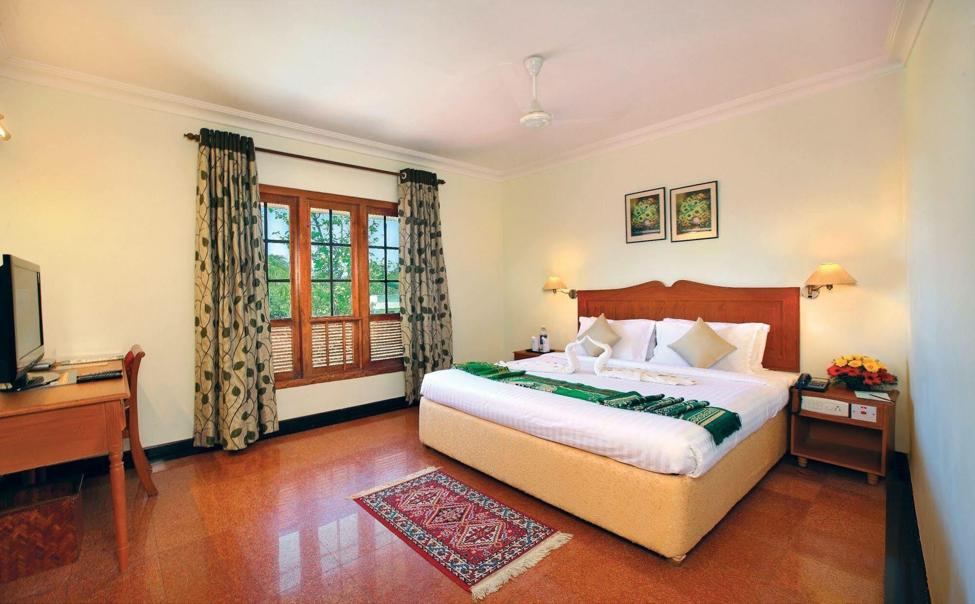Quality Airport Hotels Nedumbassery Buitenkant foto