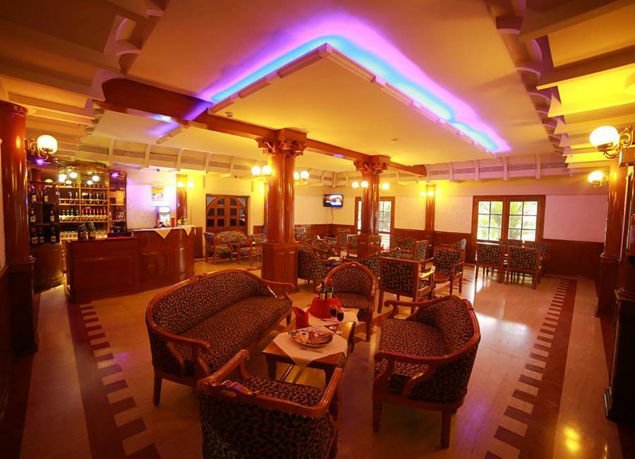 Quality Airport Hotels Nedumbassery Buitenkant foto